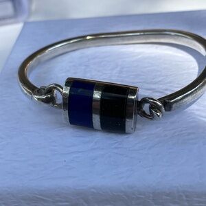 Beautiful Taxco Sterling Silver and Lapis Bracelet